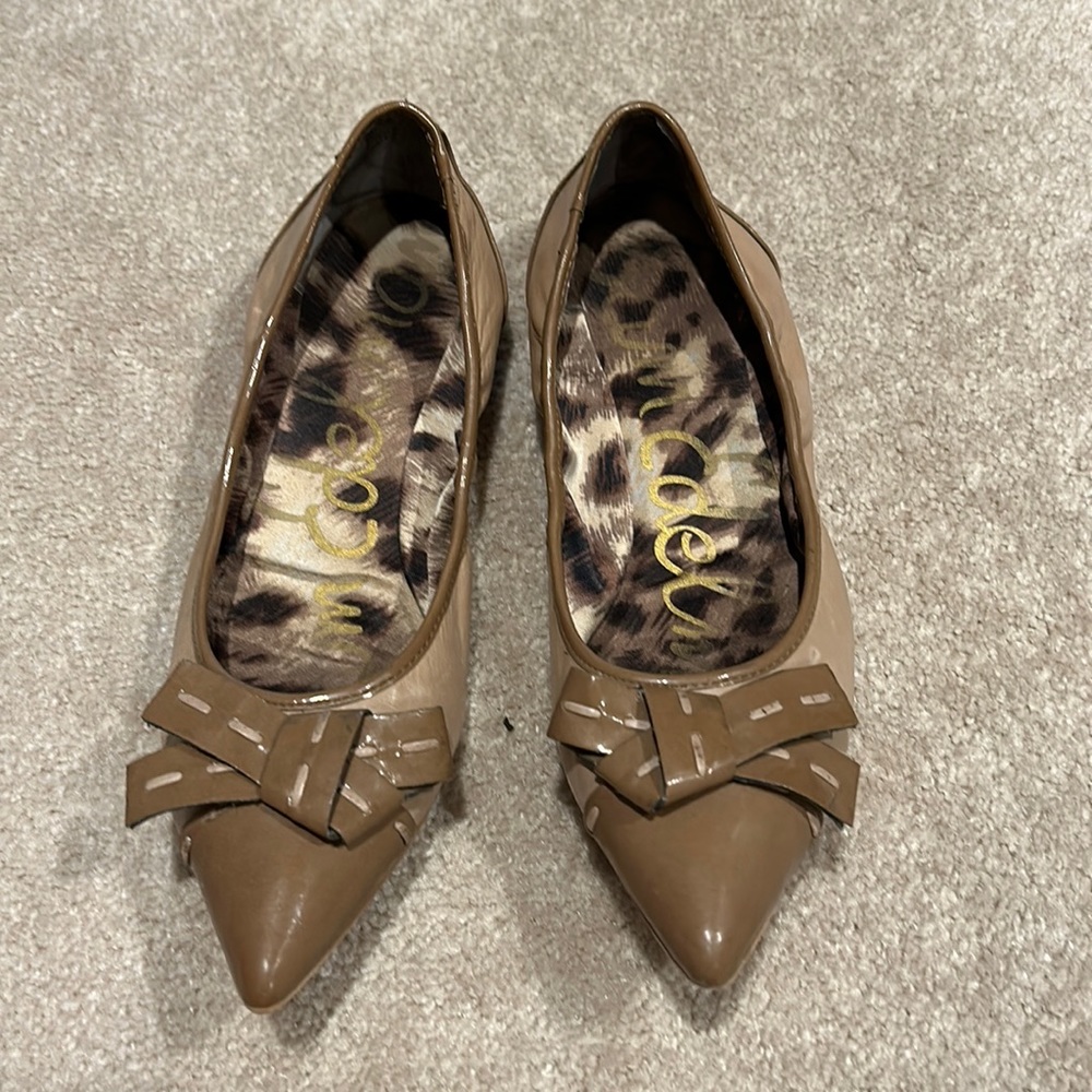 Sam Edelman pointy toe flats